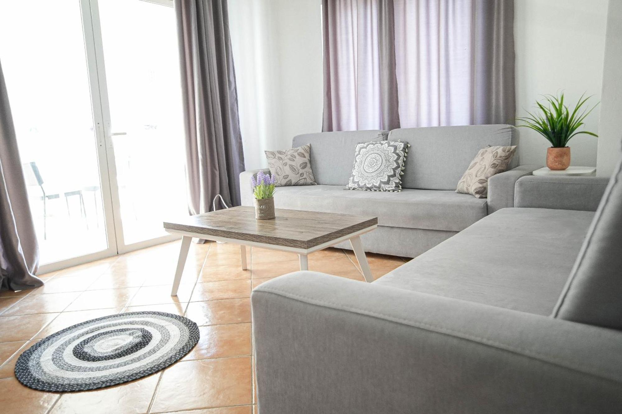 Saranda Waterside Apartments Bagian luar foto