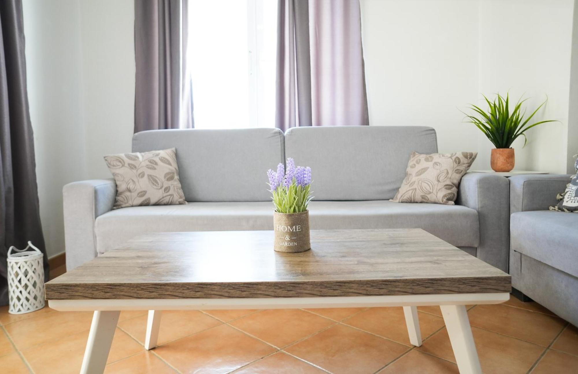 Saranda Waterside Apartments Bagian luar foto