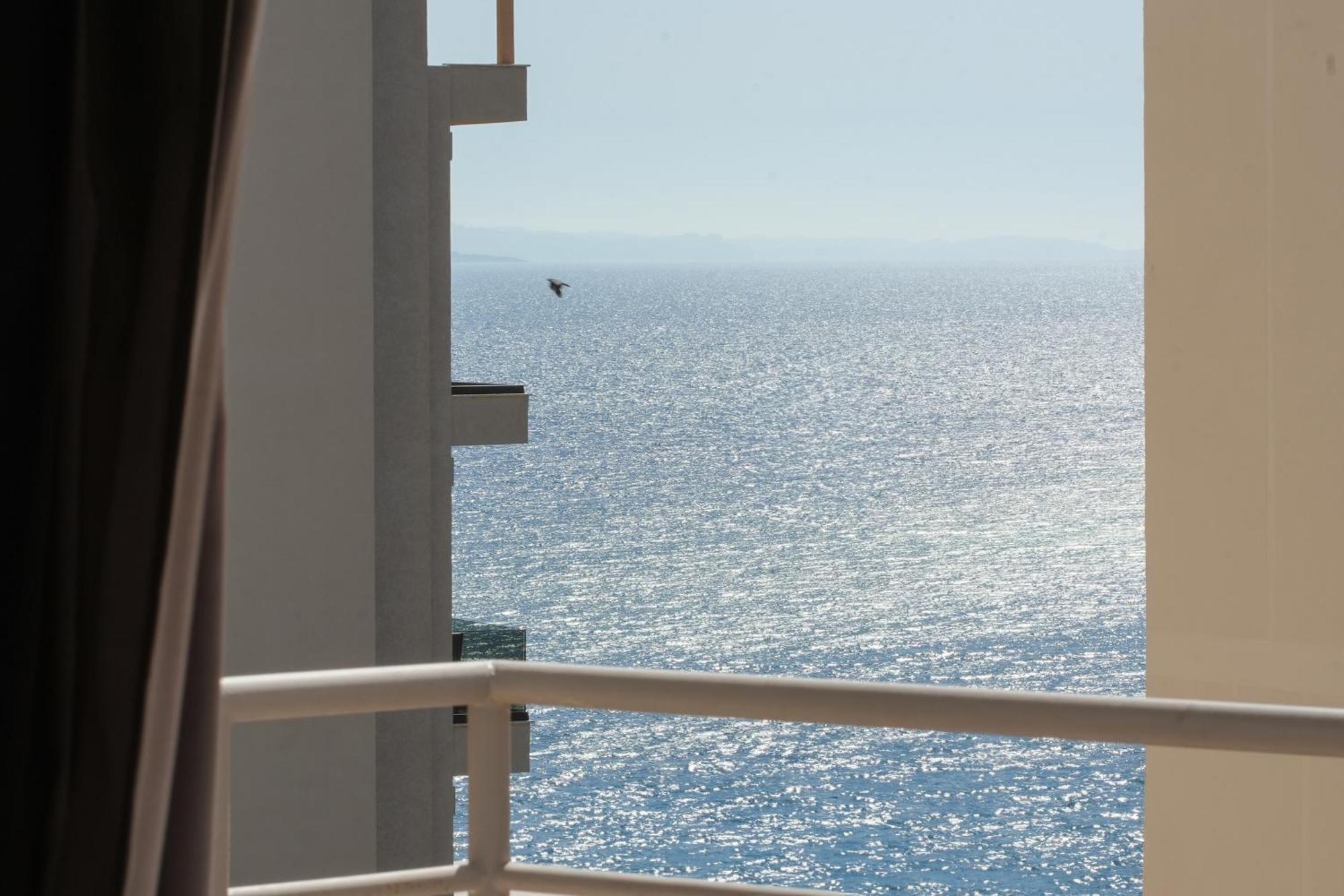 Saranda Waterside Apartments Bagian luar foto